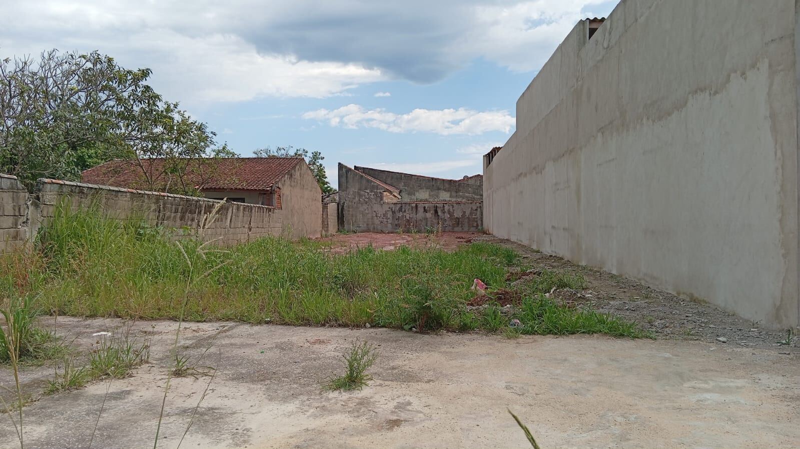 Terreno, 401 m² - Foto 1