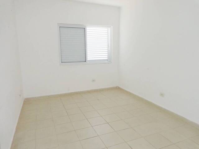Apartamento para Venda em Peruíbe - 4