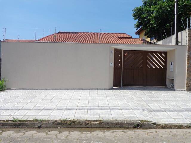#766 - Apartamento para Venda em Peruíbe - SP