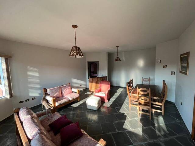 Casa para Venda em Peruíbe - 4