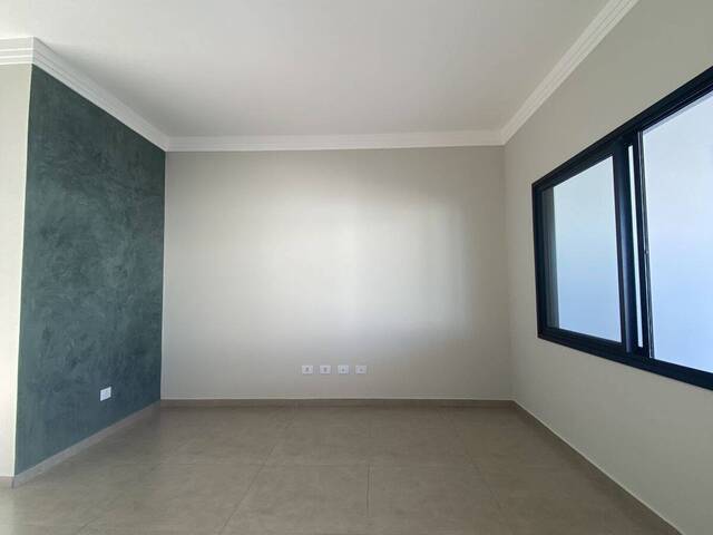 #803 - Casa para Venda em Peruíbe - SP