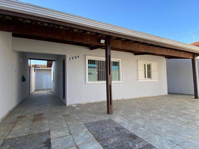 #812 - Casa para Venda em Peruíbe - SP