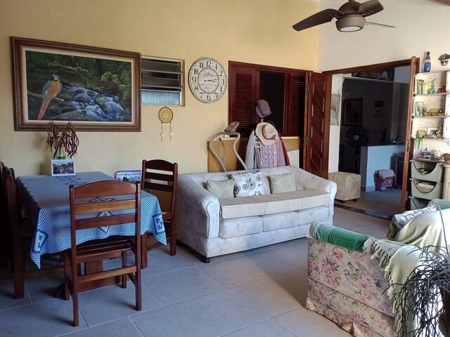 #836 - Casa para Venda em Peruíbe - SP