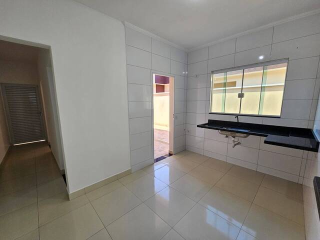 Casa para Venda em Peruíbe - 5