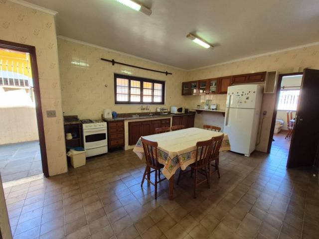 Casa para Venda em Peruíbe - 4
