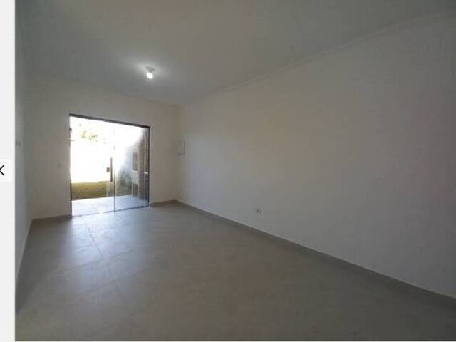 Casa para Venda em Peruíbe - 2