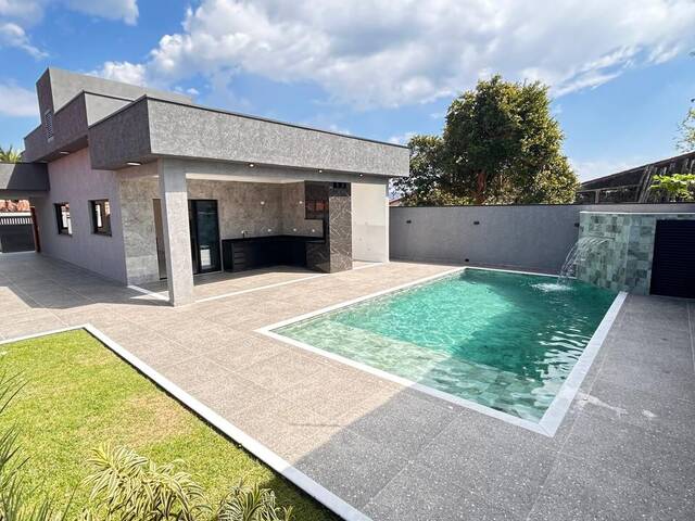 #874 - Casa para Venda em Peruíbe - SP